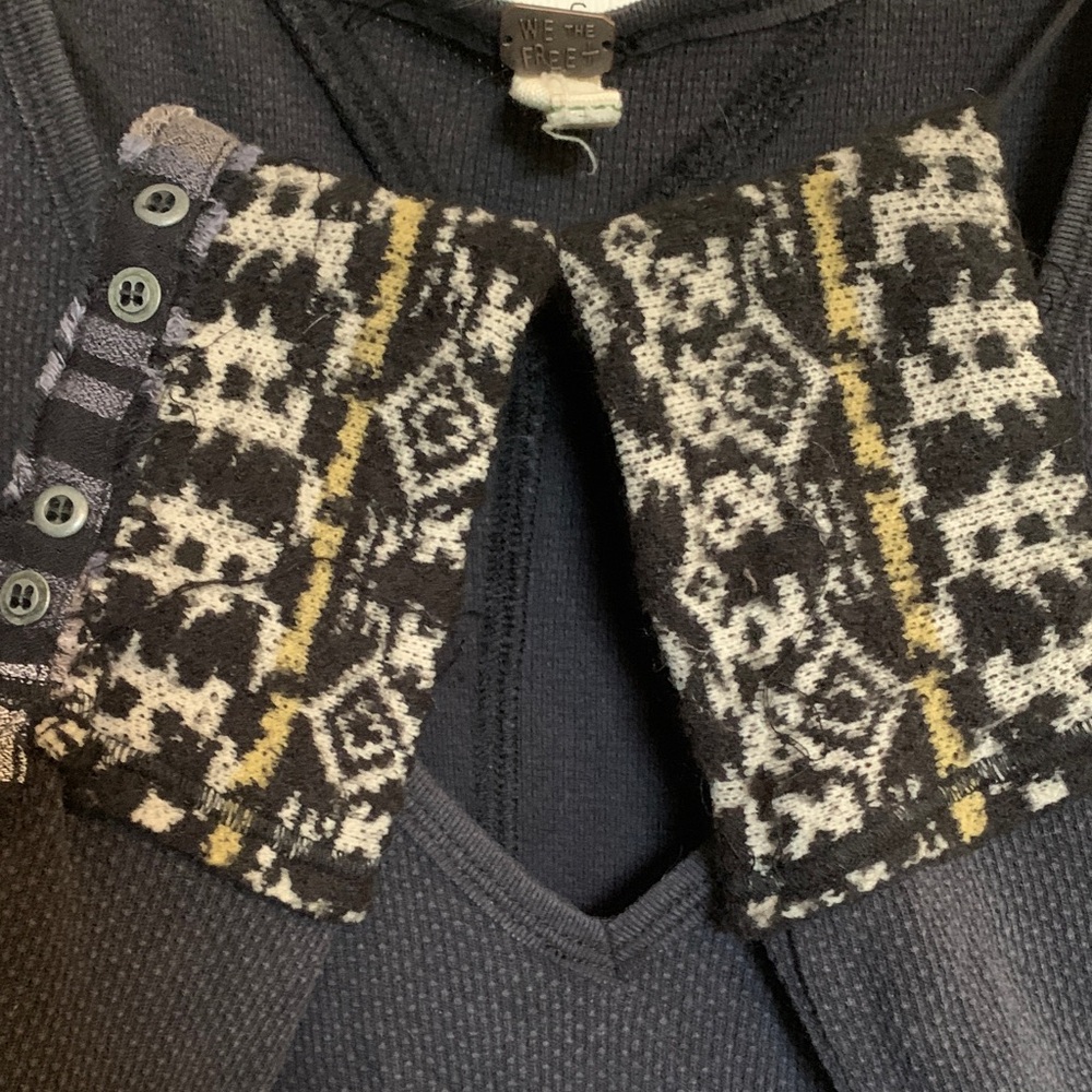 Free People / We The Free Black and Gray Cuffed V-Neck Sweater